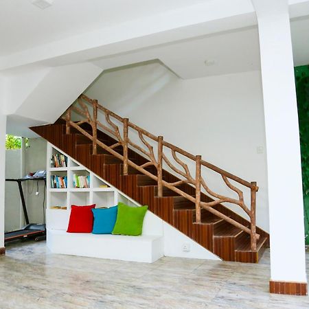 Eden Villa Хикадува Екстериор снимка